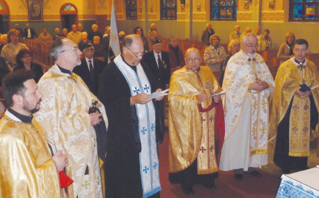 1 -  (L. to R.: Wolodymyr Mota (seated front) with Rev. Oleh Korecky, UCC Cultural Chairperson Bohdanna Klecor-Hawryluk, Choir Conductor Marika Czolij and UCC Montreal President Zorianna Hrycenko-Luhova