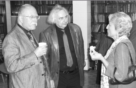 2 - L. to R.: Myroslav Petriw, President UCC Vancouver, filmmaker Yurij Luhovy and Daria McMorran at Vancouver Premiere